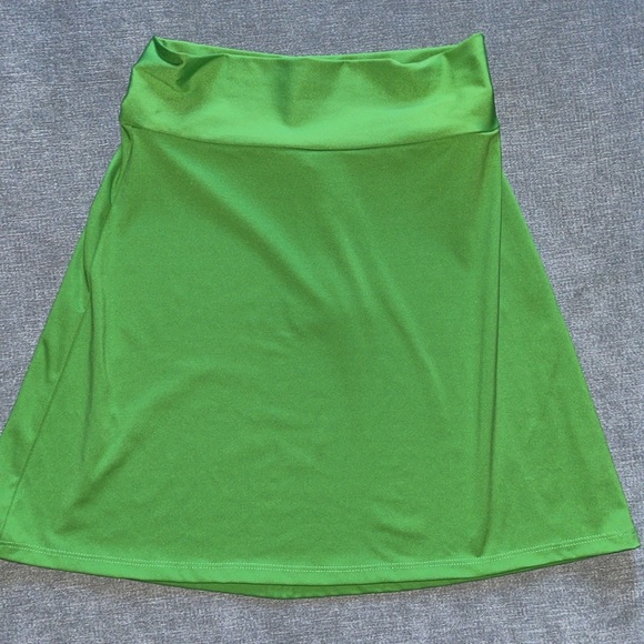 Liberty & Justice Green Mid-Rise Swim Cover Up Skirt - Picture 7 of 9
